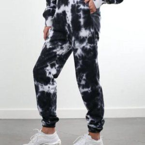 BRUNETTE THE LABEL - The MARBLE TIE DYE Jogger  XS/S